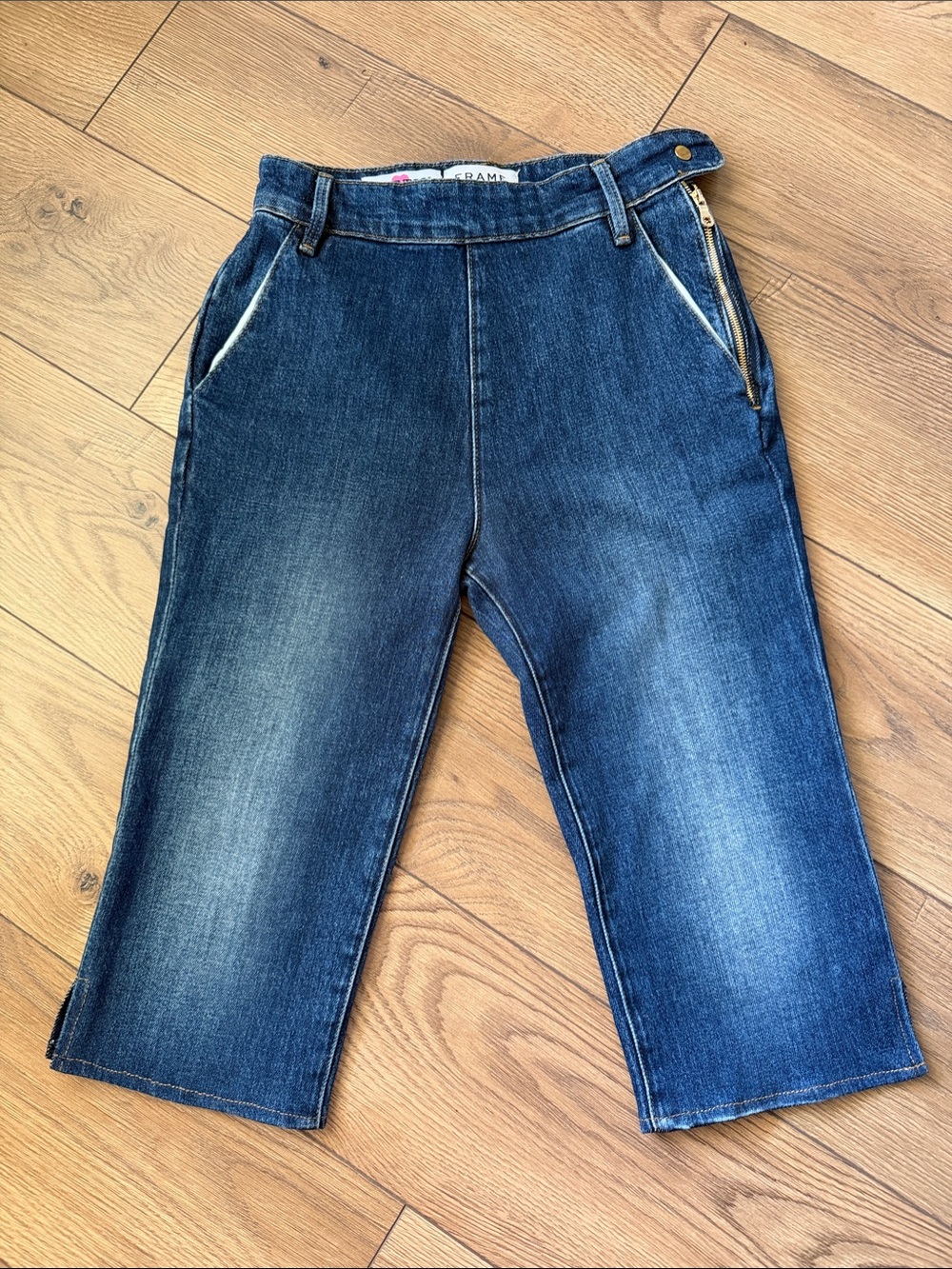 Frame Denim Women’s capris Dark blue High waisted